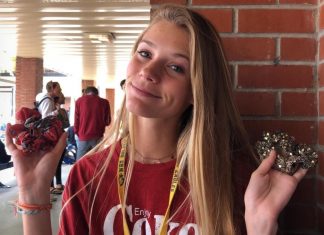 All you need to know about this sophomore’s scrunchie shoppe