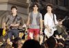Jonas Brothers Revive the Band