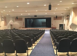 Shakespeare competition: NHS students take the stage