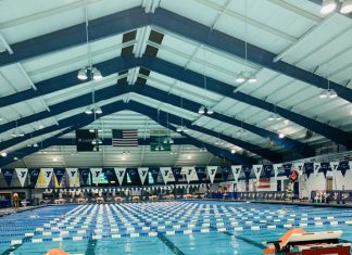 Local swimmers meet Olympians in Orlando