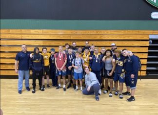 The wrestling team dyes their hair