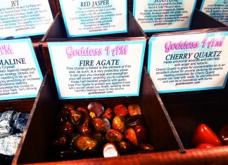 The best places to find unique crystals in Naples