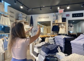 New Brandy Melville store opens on 5th Avenue