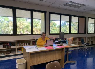 NHS Teacher Kristy Phelps announced as a 2021-2022 Teacher of Distinction