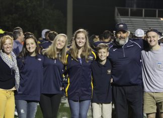 Offensive Coach Paul Horne announces his retirement after 24 years along the sideline