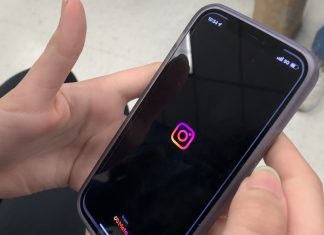 How social media is bringing the NHS girls basketball team together