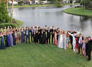 Best websites to find your dream prom dress